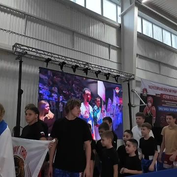 Юлия Семякина: Дорогие жители Генического муниципального округа! Уважаемые спортсмены, тренеры, родители и гости!