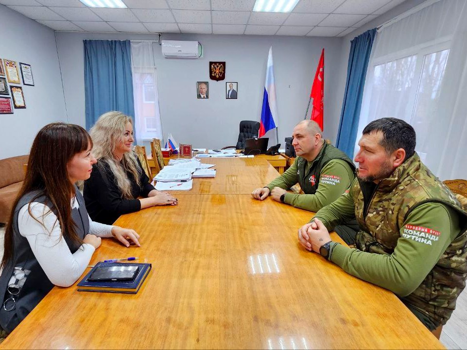 Работаем по-живому: в Скадовске налаживают точечную помощь Работаем по-живому: в Скадовске налаживают точечную помощь