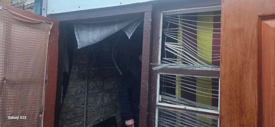 Коммунальные службы Геническа оперативно ликвидируют последствия атаки БПЛА Коммунальные службы Геническа оперативно ликвидируют последствия атаки БПЛА