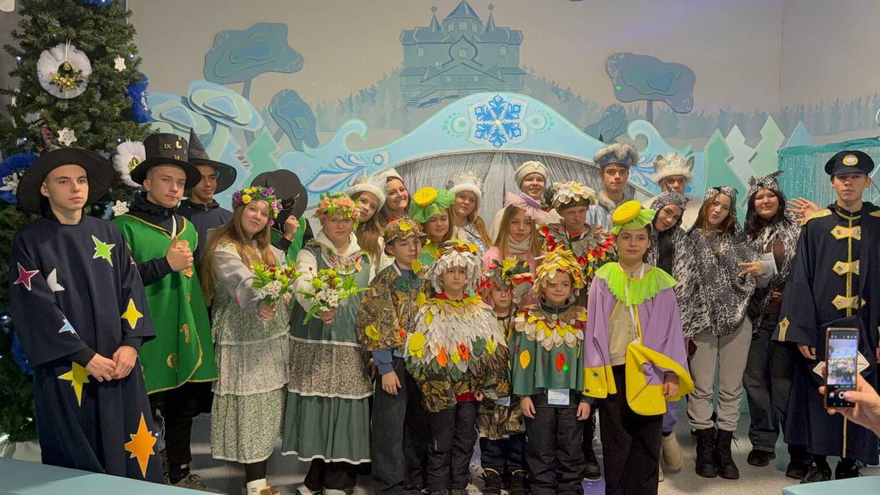 Больше, чем новогодняя сказка для молодежи Херсонской области Больше, чем новогодняя сказка для молодежи Херсонской области