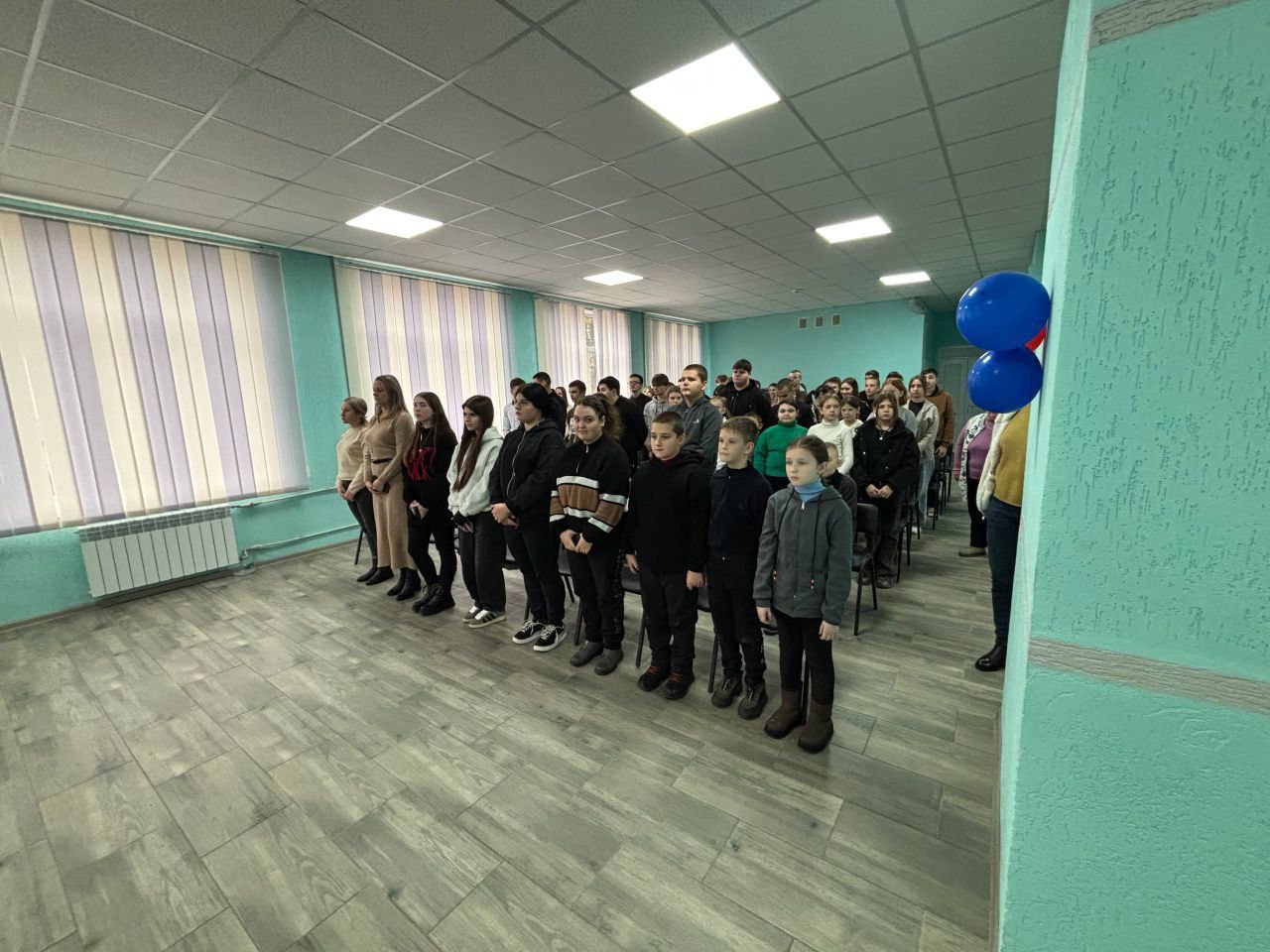 В ГБОУ ХО "Нижнесерогозская школа Нижнесерогозского района" прошло важное и значимое мероприятие, посвящённое Дню Героя Отечества, который отмечается 9 декабря В ГБОУ ХО "Нижнесерогозская школа Нижнесерогозского района" прошло важное и значимое мероприятие, посвящённое Дню Героя Отечества, который отмечается 9 декабря