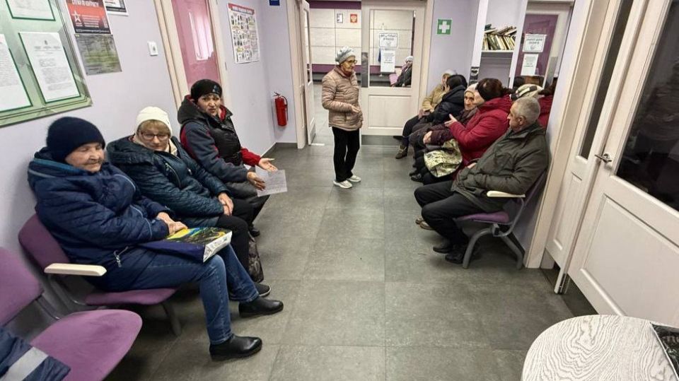 Депутаты «Единой России» принимают обращения в ходе Декады приемов граждан в округах Депутаты «Единой России» принимают обращения в ходе Декады приемов граждан в округах