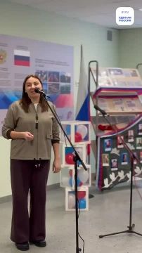 В День Героев Отечества в Новотроицкой школе №1 открыли «Парту Героя»