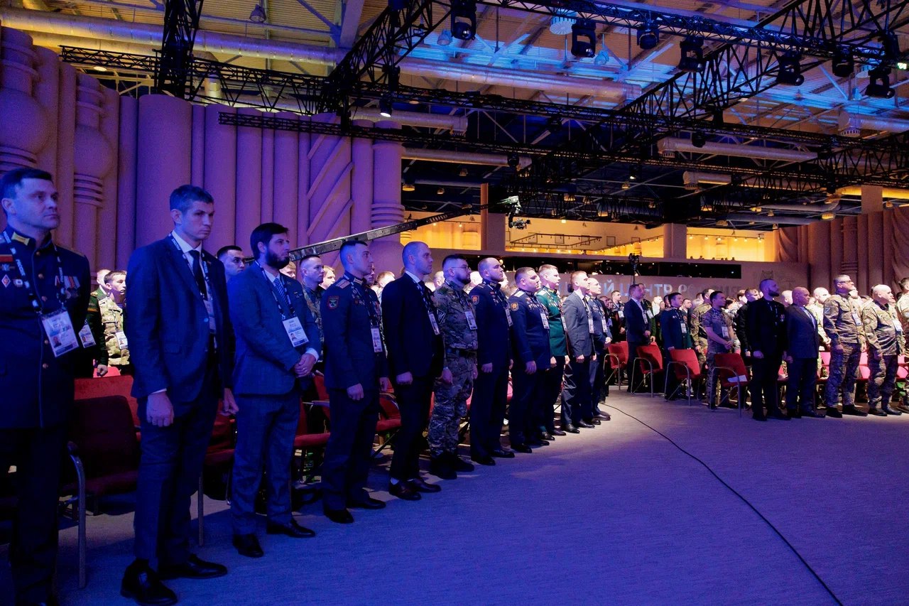 На форум «Вместе победим» приехали более тысячи ветеранов спецоперации со всей страны