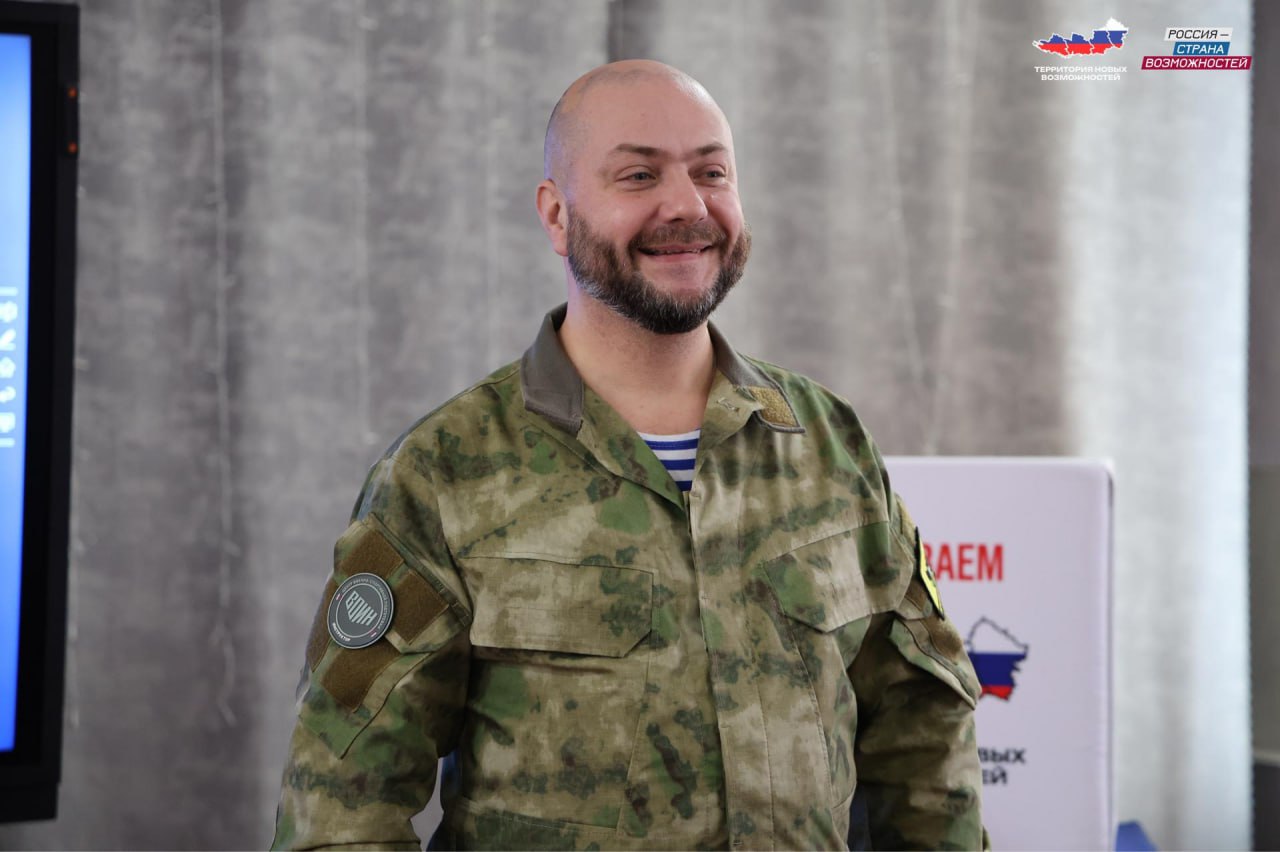 Что делает человека героем? Что делает человека героем?