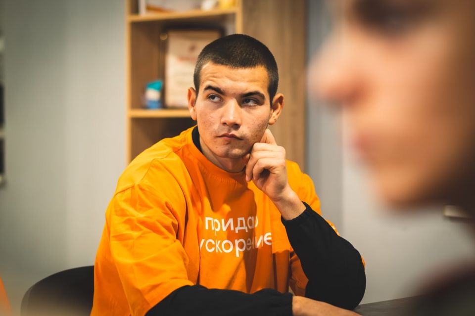 Диалог молодёжи двух столиц в День Героев Диалог молодёжи двух столиц в День Героев
