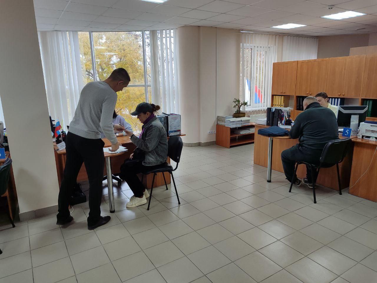 «День открытых дверей» прошел в отделении ГКУ ХО «Центр занятости населения Херсонской области» в Новотроицком МО «День открытых дверей» прошел в отделении ГКУ ХО «Центр занятости населения Херсонской области» в Новотроицком МО