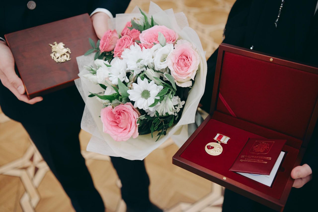 Волонтёр университета транспорта награждена знаком отличия «Волонтёр Москвы» за помощь жителям исторических регионов Волонтёр университета транспорта награждена знаком отличия «Волонтёр Москвы» за помощь жителям исторических регионов