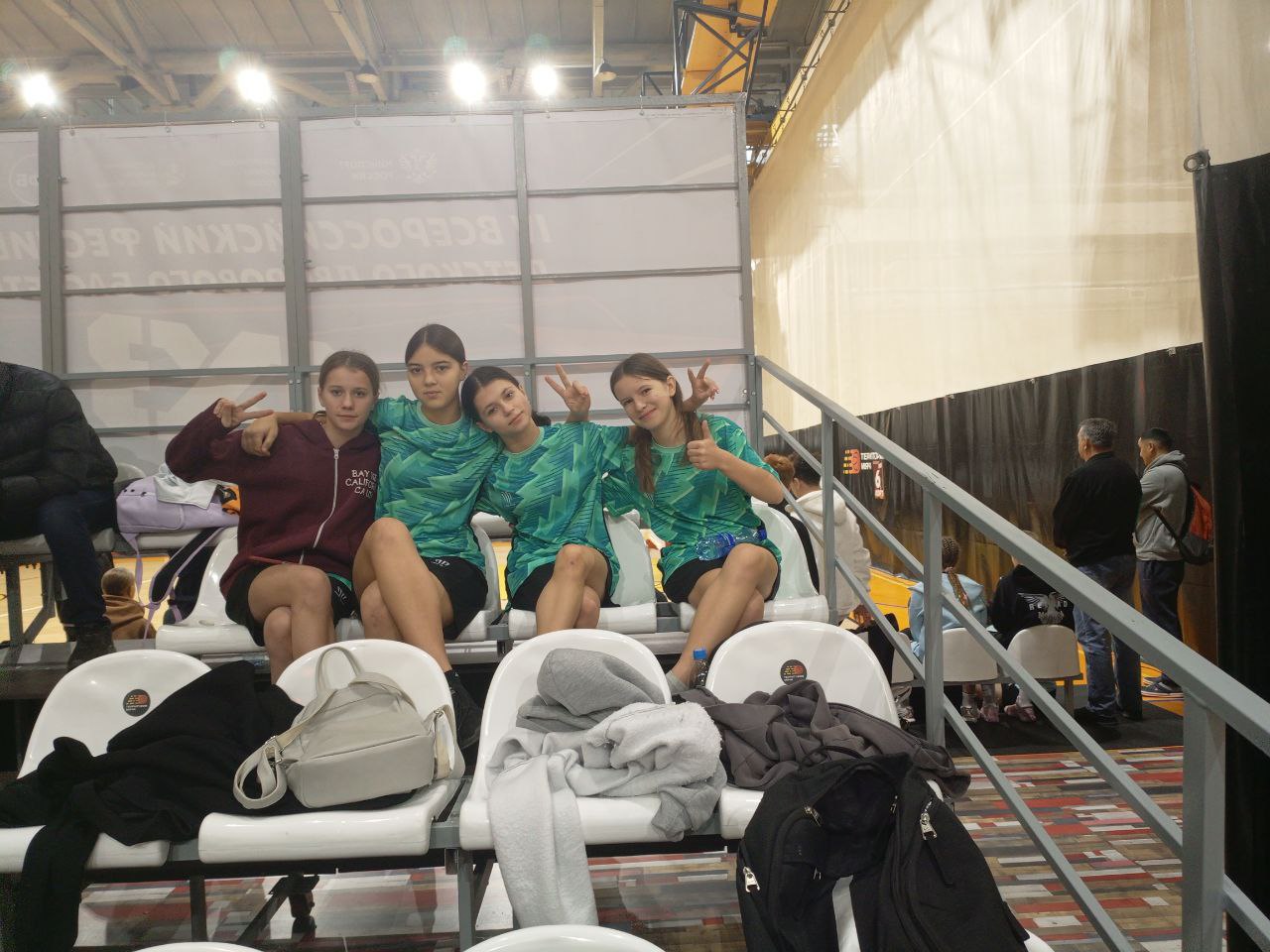 Баскетболистки из Великолепетихского округа выступили в финале IV Всероссийского фестиваля дворового баскетбола 33! Баскетболистки из Великолепетихского округа выступили в финале IV Всероссийского фестиваля дворового баскетбола 33!