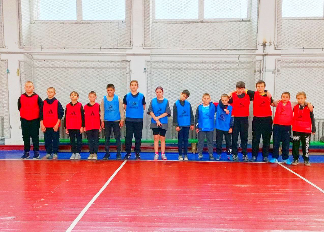 Детская тренировка по футболу в КАЛАНЧАКЕ! Детская тренировка по футболу в КАЛАНЧАКЕ!