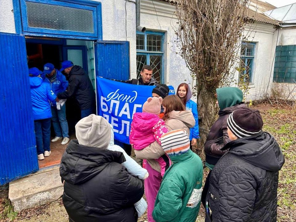 Воронежский вуз доставил гуманитарную помощь в Константиновку Херсонской области Воронежский вуз доставил гуманитарную помощь в Константиновку Херсонской области
