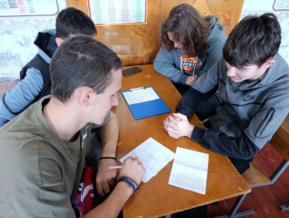 12 �������, � ���� ����������� ���������� ���������, �������������������� ���� �� "������������������� ����� ���������������� ������" ������� ������� � ������ ������� "�� - �������� ������", ����������� ������� ����������� �...