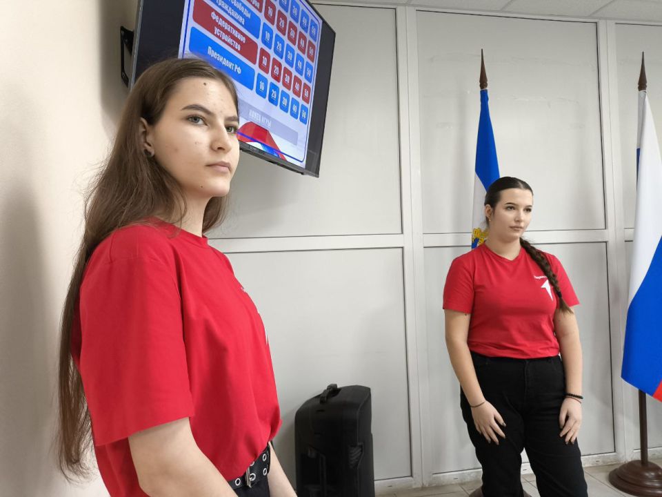 В Алешкинском округе состоялось торжественное вручение паспортов В Алешкинском округе состоялось торжественное вручение паспортов