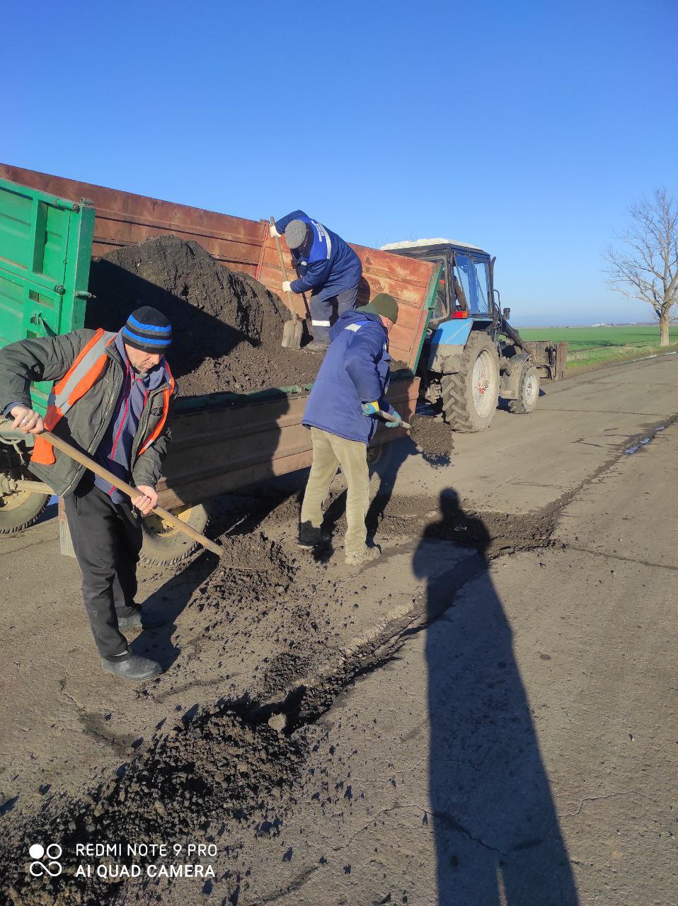 В Каховском округе продолжается временный ремонт дорог В Каховском округе продолжается временный ремонт дорог
