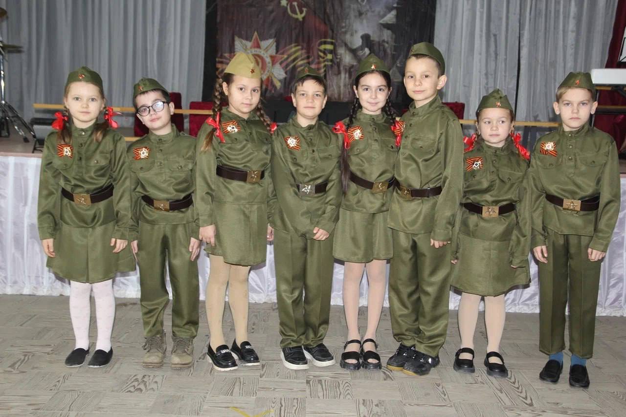 В Геническом округе при поддержке «Единой России» прошел «Бал Победы», посвященный Году защитника Отечества В Геническом округе при поддержке «Единой России» прошел «Бал Победы», посвященный Году защитника Отечества