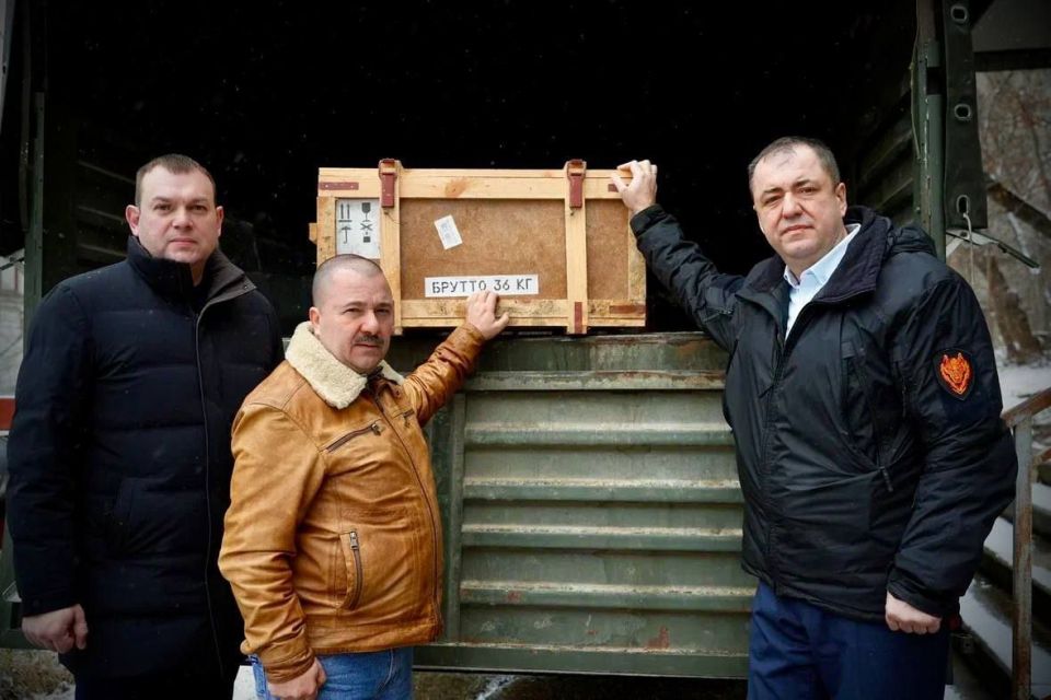 Крупную партию гуманитарной помощи направили бойцам добровольческого отряда БАРС-33 имени Маргелова Крупную партию гуманитарной помощи направили бойцам добровольческого отряда БАРС-33 имени Маргелова