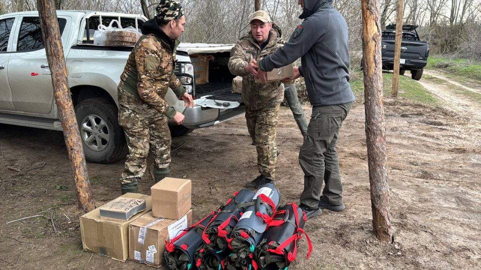 Рамиль Замалетдинов: Вместе с товарищами из Ульяновска продолжаем работать на передовой Рамиль Замалетдинов: Вместе с товарищами из Ульяновска продолжаем работать на передовой