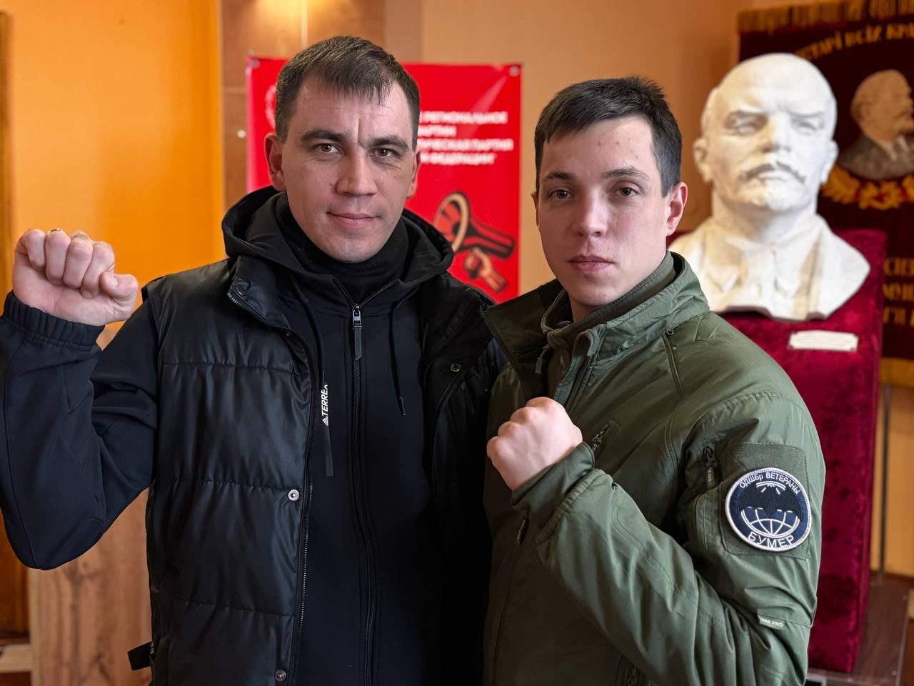 Рамиль Замалетдинов: Сегодня встретились с участником специальной военной операции, бойцом разведывательной штурмовой бригады «Ветераны» — Дмитрием, позывной Бумер Рамиль Замалетдинов: Сегодня встретились с участником специальной военной операции, бойцом разведывательной штурмовой бригады «Ветераны» — Дмитрием, позывной Бумер