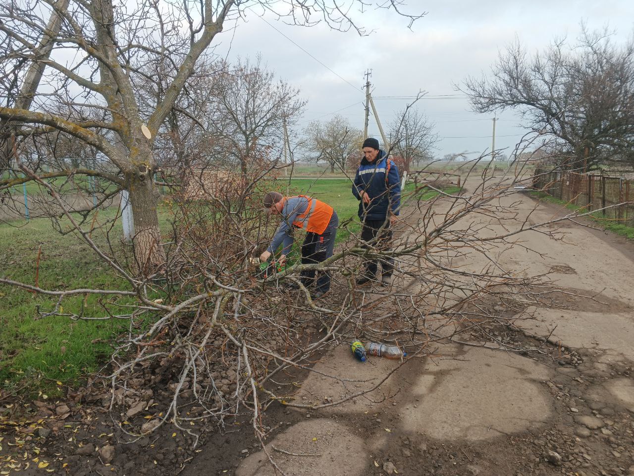 Коммунальщики Тавричанского участка поделились своими достижениями за прошедшую неделю: Коммунальщики Тавричанского участка поделились своими достижениями за прошедшую неделю: