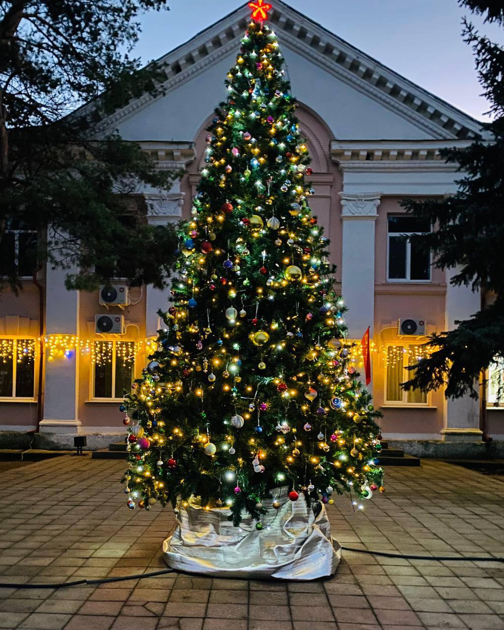 Рабочий визит исполняющего обязанности министра образования и науки Алексея Григорьева в школы региона Рабочий визит исполняющего обязанности министра образования и науки Алексея Григорьева в школы региона