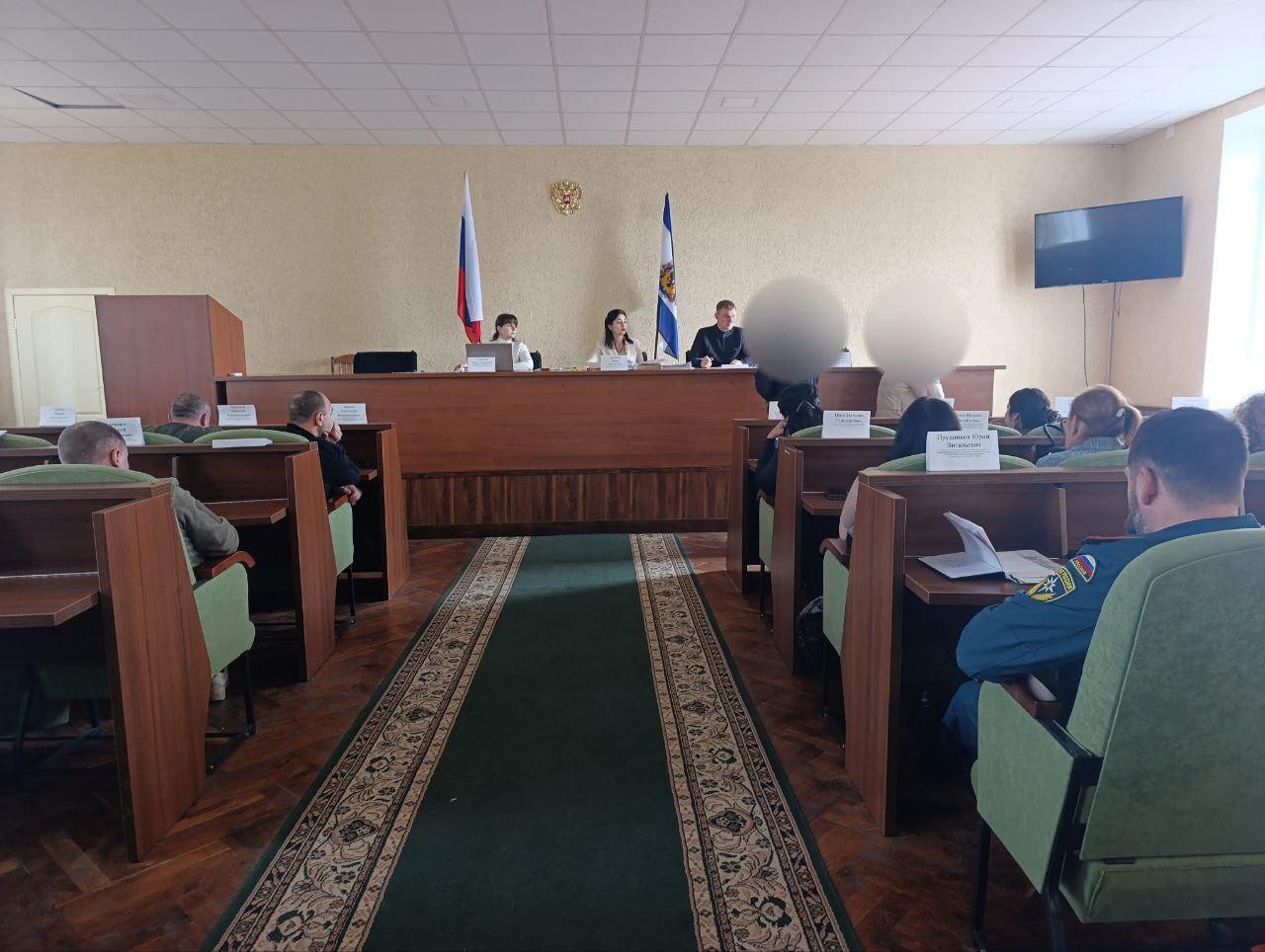 Состоялось плановое заседание комиссии по делам несовершеннолетних и защите их прав Генического округа