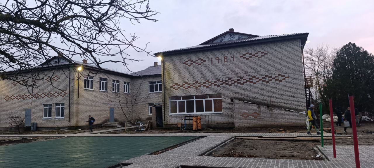 12 декабря 2025 года, в День Конституции Российской Федерации, председатель Совета депутатов Генического муниципального округа Натальей Белик совместно с депутатом Совета депутатов Светланой Давыдовой и первым заместителем... 12 декабря 2025 года, в День Конституции Российской Федерации, председатель Совета депутатов Генического муниципального округа Натальей Белик совместно с депутатом Совета депутатов Светланой Давыдовой и первым заместителем...