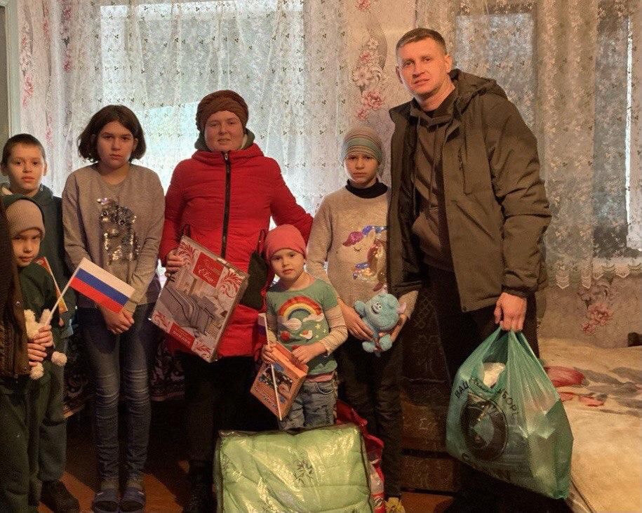 Рязанская область поддержала многодетные семьи Великолепетихского округа гуманитарной помощью Рязанская область поддержала многодетные семьи Великолепетихского округа гуманитарной помощью
