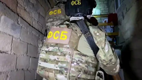 ФСБ России задержаны десять граждан РФ, совершивших по заданиям украинских спецслужб поджоги