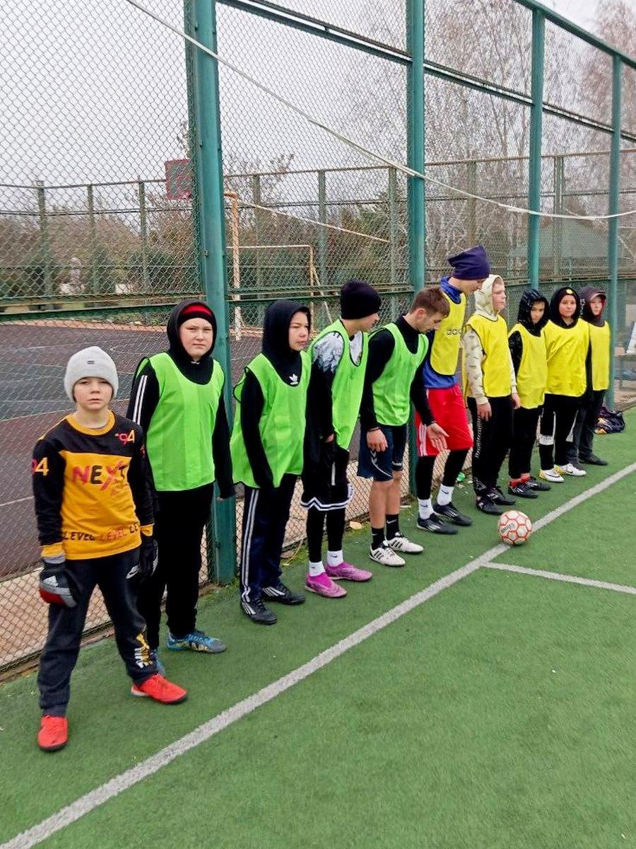 В Тавричанке состоялся футбольный матч В Тавричанке состоялся футбольный матч