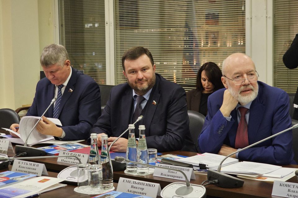 Владимир Константинов: На заседании Комиссии Совета законодателей России по интеграции новых субъектов РФ в правовую систему Российской Федерации обсудили ряд важных для жителей Донбасса, Запорожской и Херсонской областей... Владимир Константинов: На заседании Комиссии Совета законодателей России по интеграции новых субъектов РФ в правовую систему Российской Федерации обсудили ряд важных для жителей Донбасса, Запорожской и Херсонской областей...