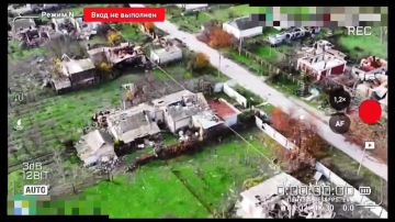 Херсон, н.п.Янтарное. Отличная работа спецов 18 ОА ГВ "Днепр" по уничтожению расчёта БпЛА укронацистов Енот из Херсона