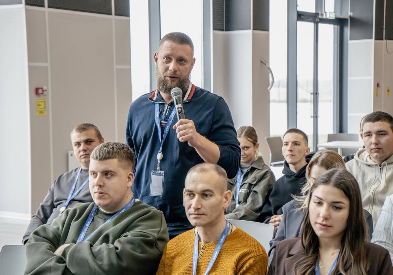 В Творческом поселке «Счастливцево» обсудили будущее молодёжной политики Херсонщины В Творческом поселке «Счастливцево» обсудили будущее молодёжной политики Херсонщины
