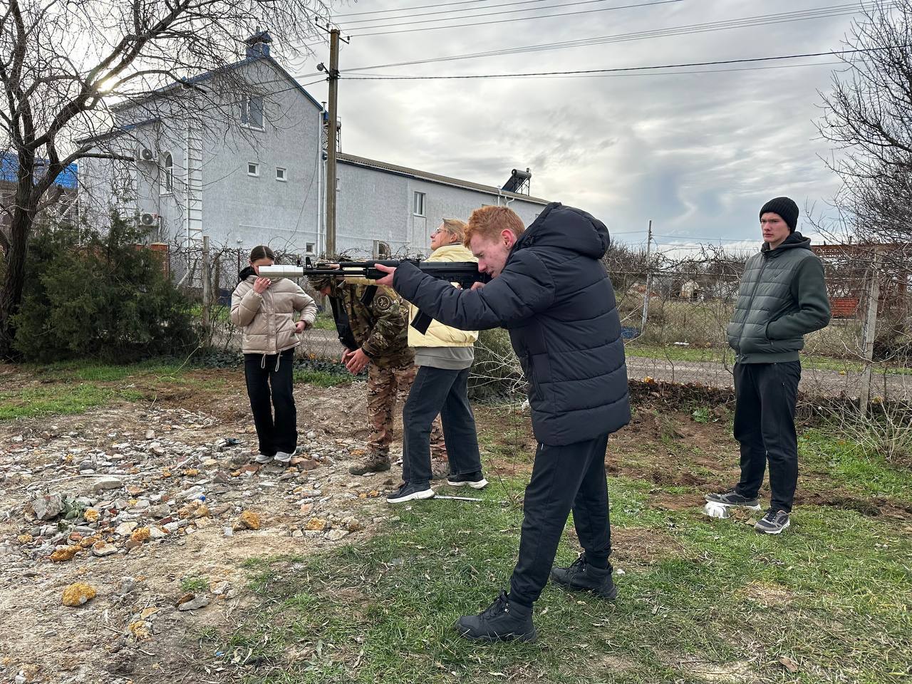 Кадеты и Юнармейцы Генического и Новотроицкого районов осваивают новые навыки Кадеты и Юнармейцы Генического и Новотроицкого районов осваивают новые навыки