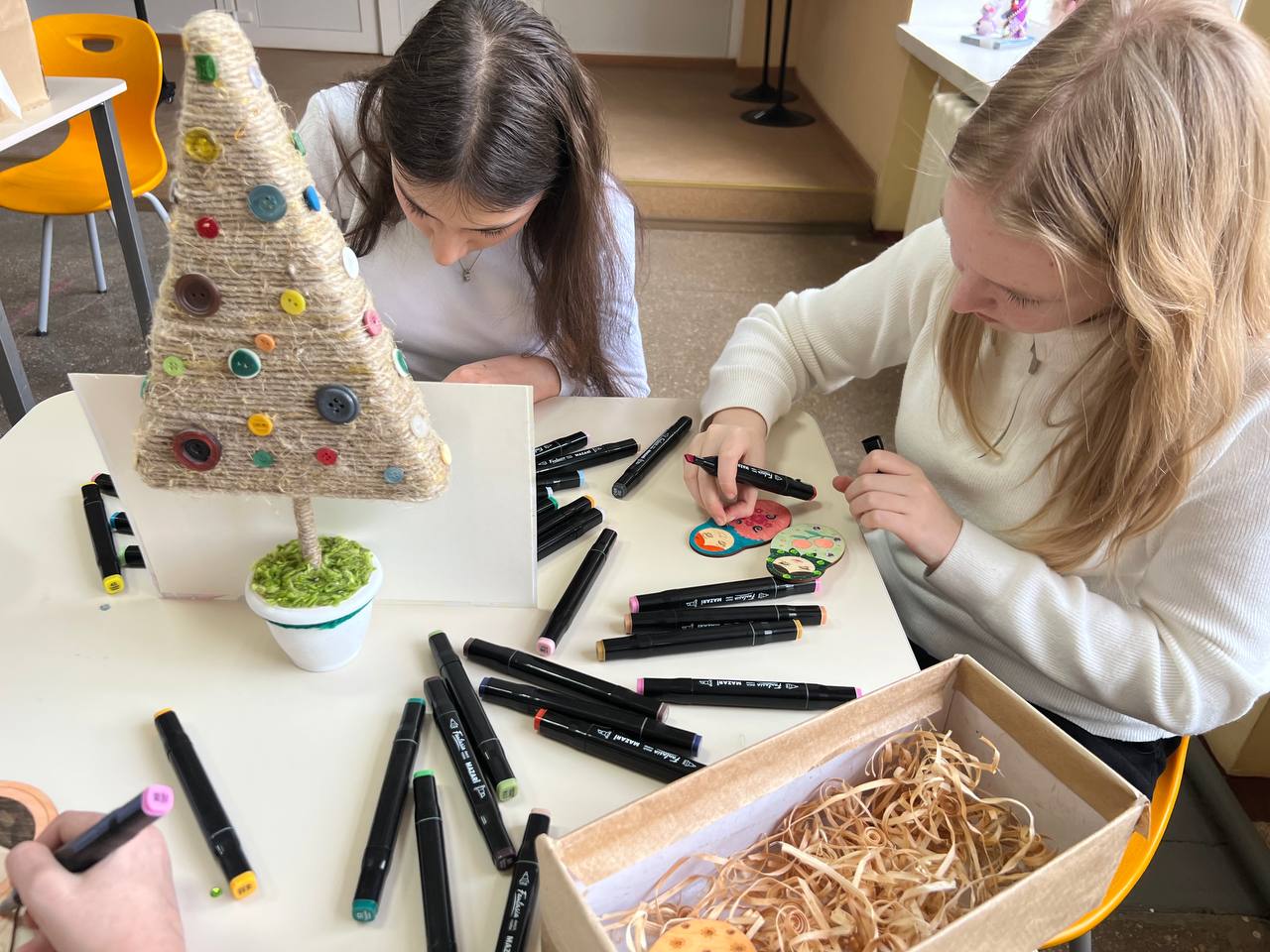 Асканийская школа Чаплинского района присоединилась к акции «МЫ ВМЕСТЕ. ДЕТИ» Асканийская школа Чаплинского района присоединилась к акции «МЫ ВМЕСТЕ. ДЕТИ»