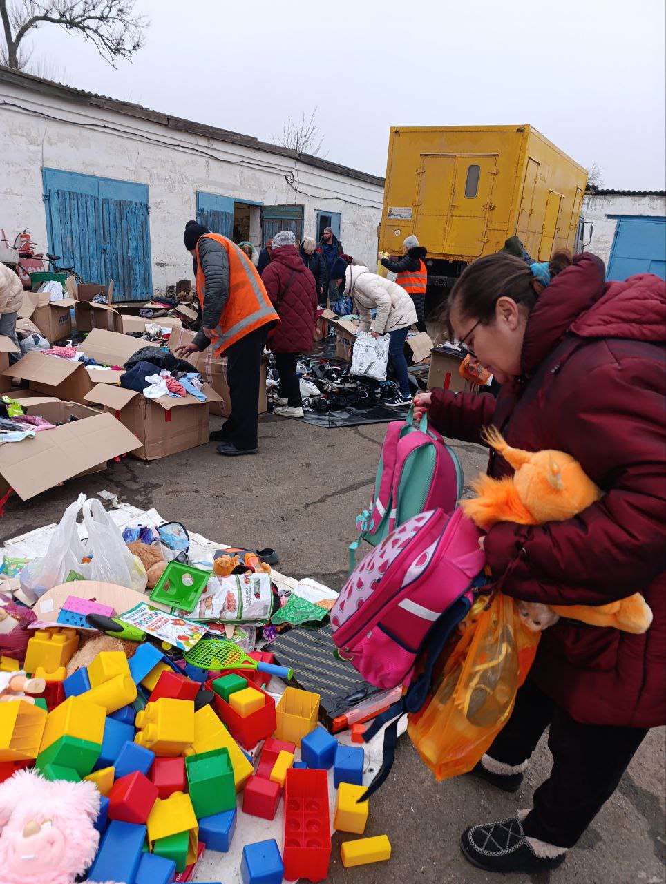 Добрые дела в нашем округе: благотворительная помощь доставлена в село Петровка Добрые дела в нашем округе: благотворительная помощь доставлена в село Петровка