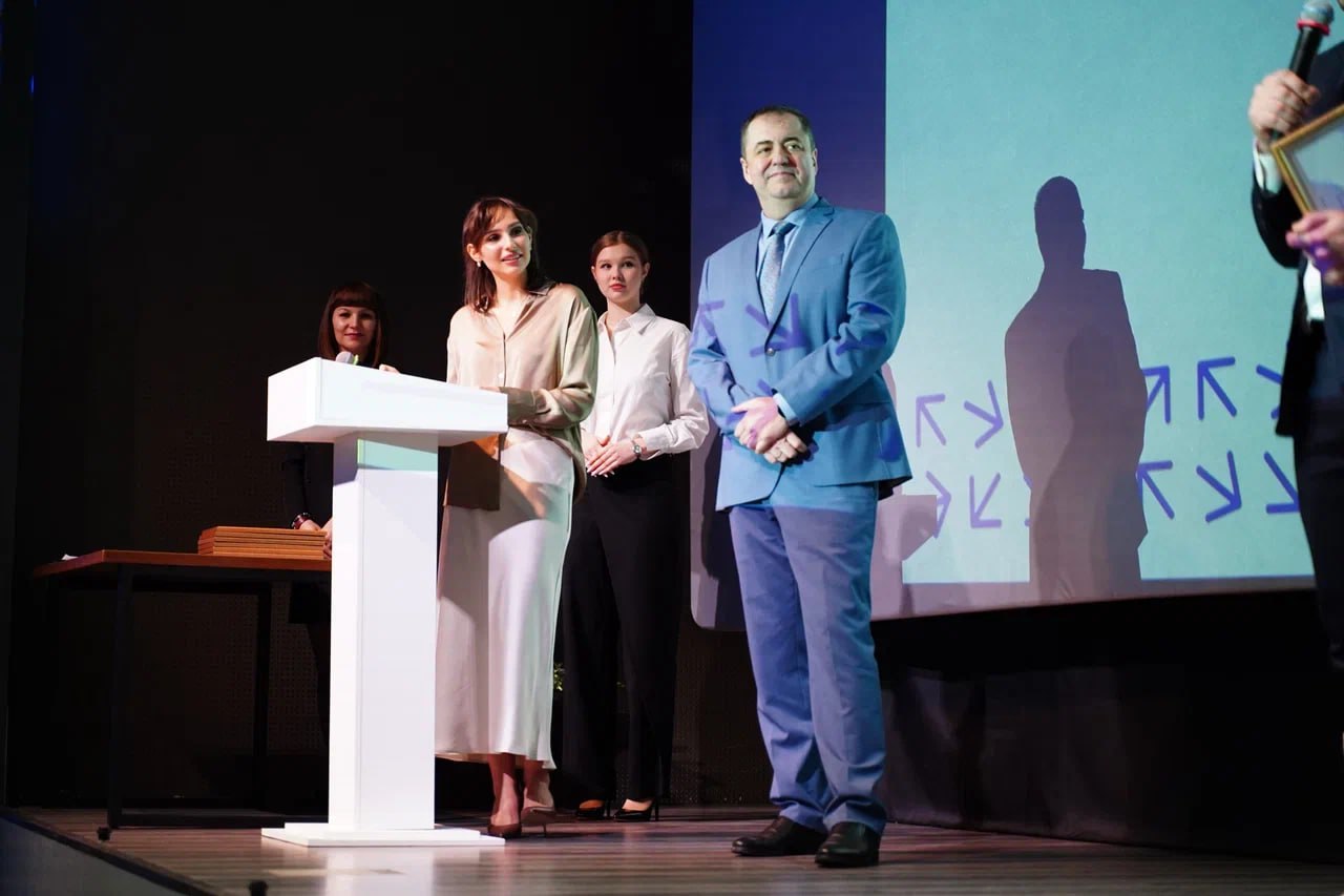 В Москве завершился II Международный Таврический инвестиционно-экономический форум, организованный по распоряжению Губернатора Херсонской области Владимира Сальдо В Москве завершился II Международный Таврический инвестиционно-экономический форум, организованный по распоряжению Губернатора Херсонской области Владимира Сальдо