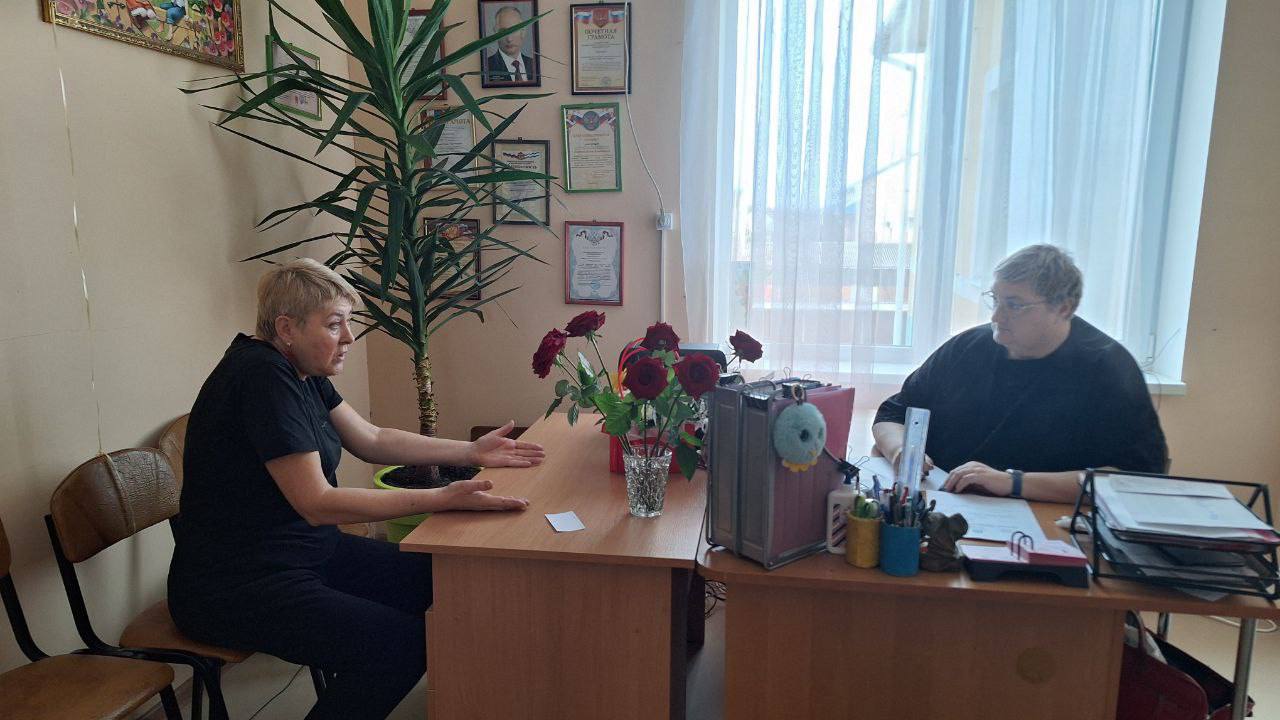 Депутаты Голопристанского МО продолжают принимать граждан! Депутаты Голопристанского МО продолжают принимать граждан!