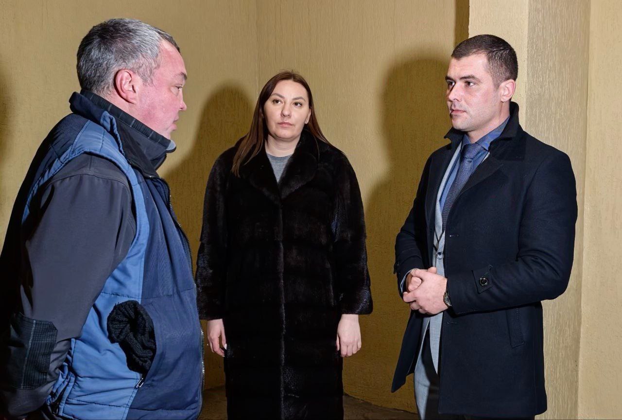 Проинспектировал ход строительных работ краеведческого музея Владимиро-Ильинки Проинспектировал ход строительных работ краеведческого музея Владимиро-Ильинки