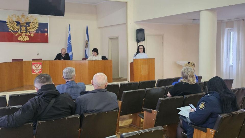 В администрации Скадовского округа прошло заседание КЧС по подготовке к новогодним праздникам В администрации Скадовского округа прошло заседание КЧС по подготовке к новогодним праздникам