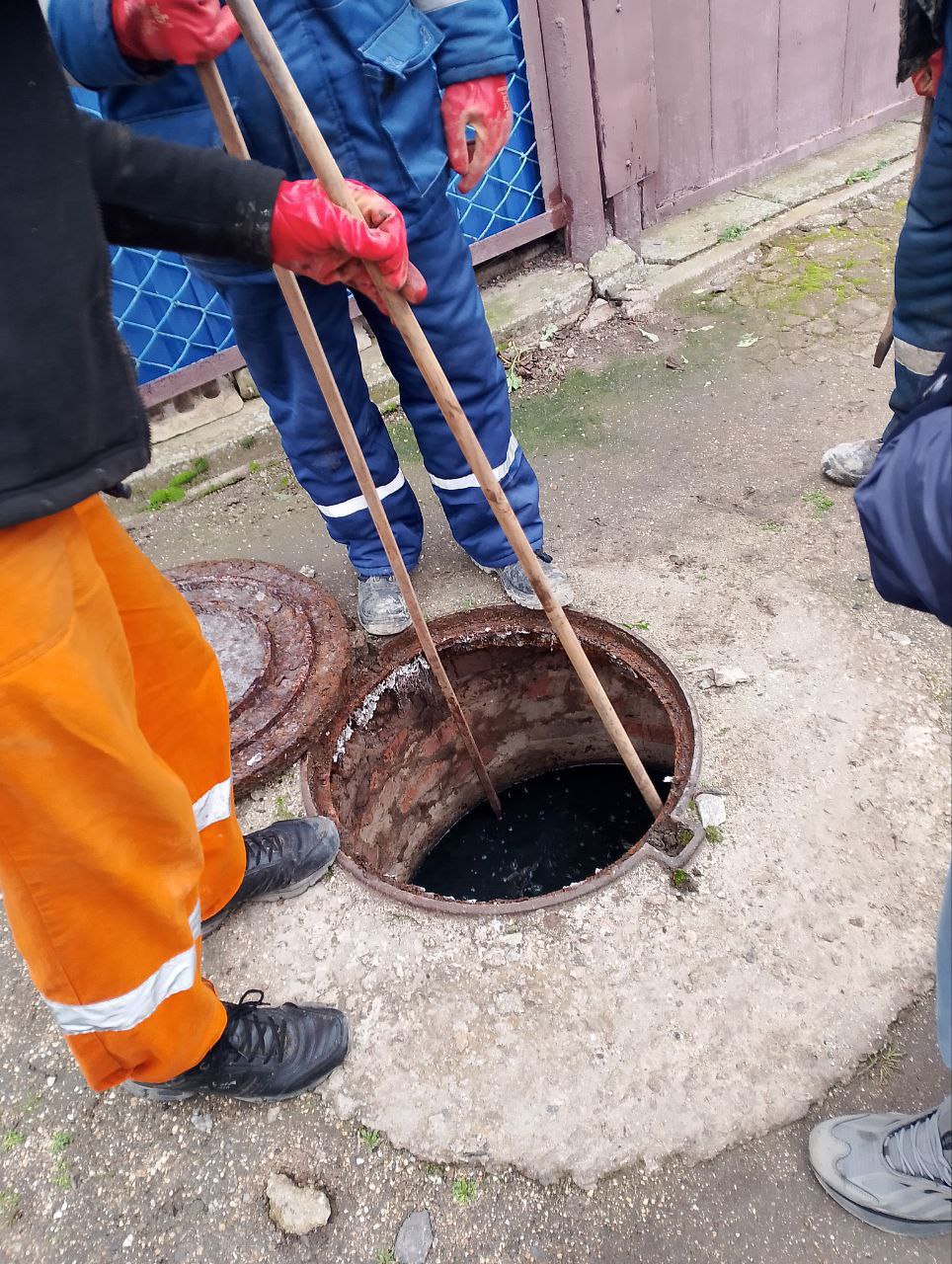 В ходе обеспечения бесперебойного функционирования систем водоснабжения и водоотведения специалистами Генического ТПУ был выполнен комплекс работ на различных объектах В ходе обеспечения бесперебойного функционирования систем водоснабжения и водоотведения специалистами Генического ТПУ был выполнен комплекс работ на различных объектах