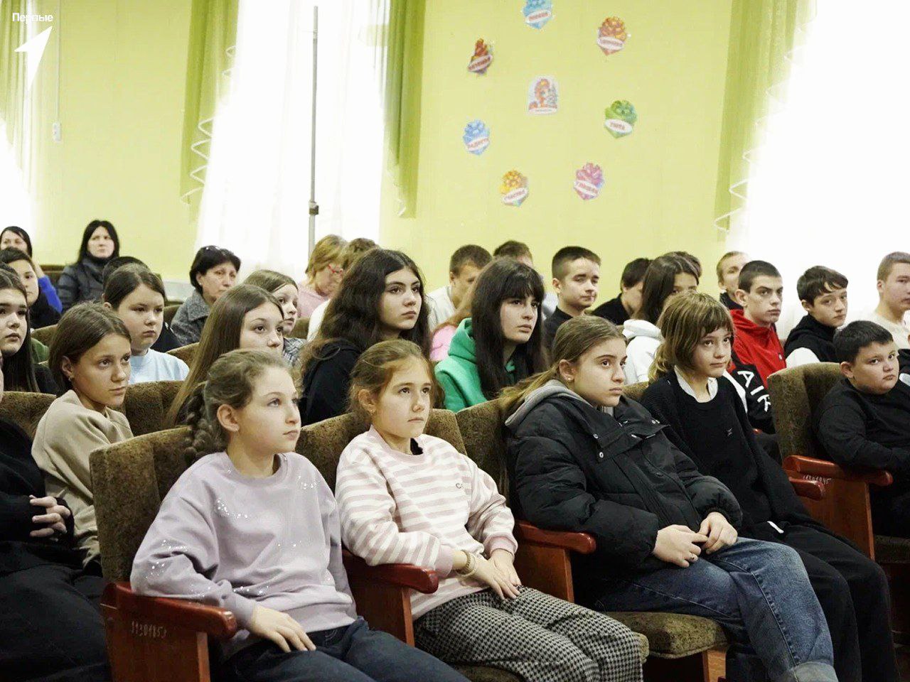 «Елка желаний» и безопасность на дорогах: в селе Ровное прошел молодежный урок «Елка желаний» и безопасность на дорогах: в селе Ровное прошел молодежный урок