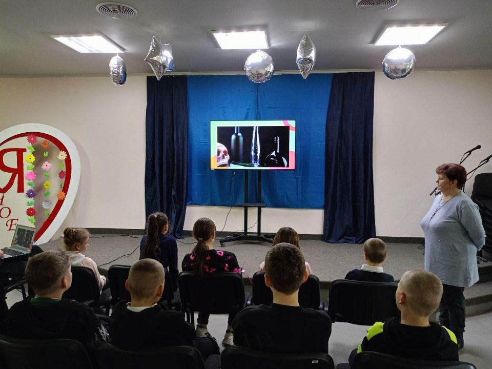 Круглый стол: час общения о здоровом образе жизни Круглый стол: час общения о здоровом образе жизни
