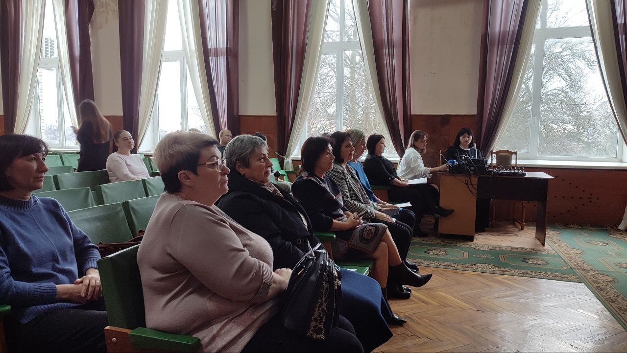 Ольга Осипенко: Совместно с коллегой — депутатом Херсонской областной Думы Владимиром Косовым приняла участие в заседании Совета депутатов Новотроицкого округа Ольга Осипенко: Совместно с коллегой — депутатом Херсонской областной Думы Владимиром Косовым приняла участие в заседании Совета депутатов Новотроицкого округа