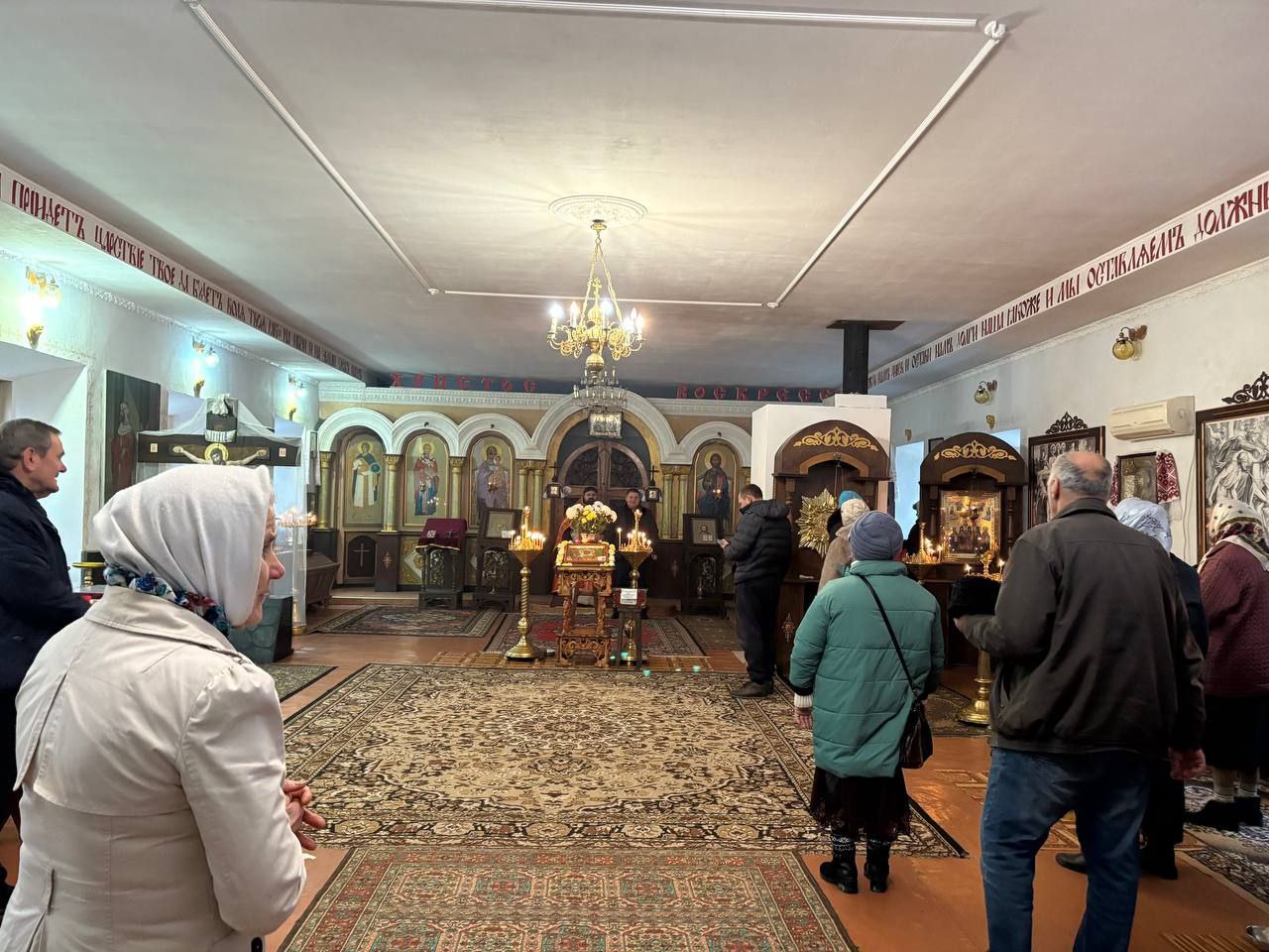 В храме Святой великомученицы Варвары прошло торжественное богослужение В храме Святой великомученицы Варвары прошло торжественное богослужение