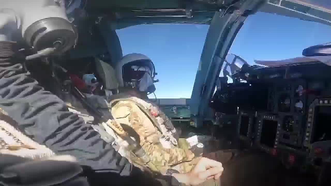 Служба по контракту - настоящее дело для настоящих мужчин!