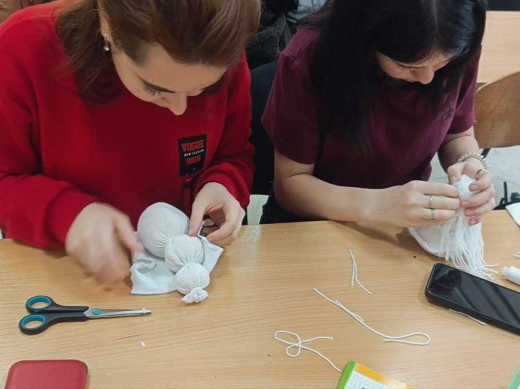 «Медицинские чудеса»: творческий рецепт праздника от волонтеров-медиков «Медицинские чудеса»: творческий рецепт праздника от волонтеров-медиков