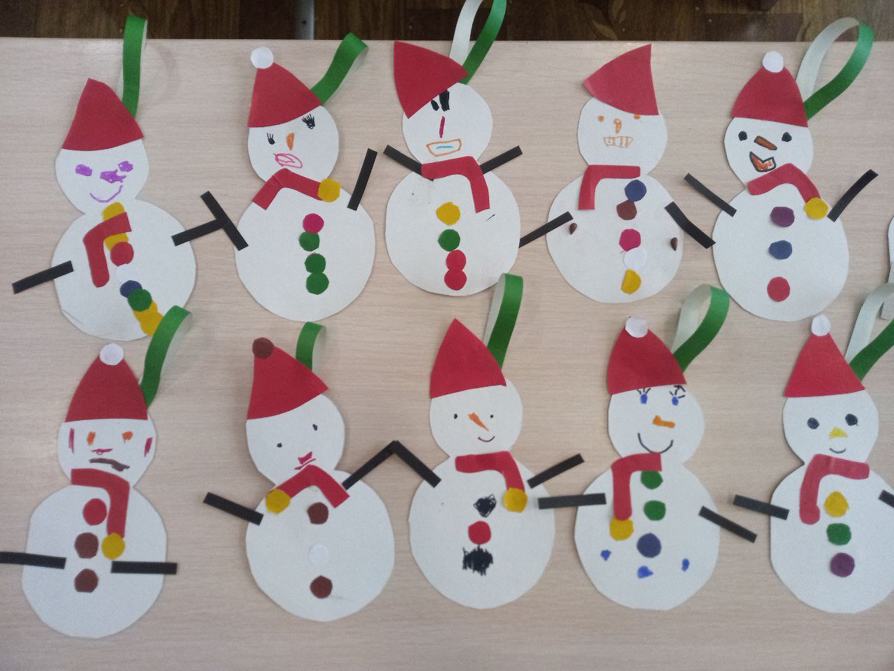 В детском саду "Растишка": Новогодние чудеса своими руками В детском саду "Растишка": Новогодние чудеса своими руками