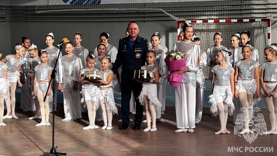 ���������������� ������ �� ����-������� � ����� 35-����� ��� ������