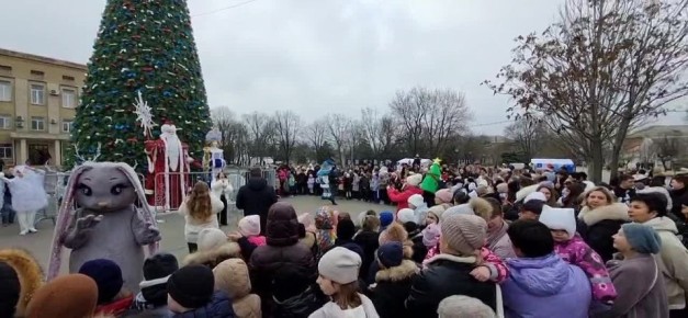 Новогоднее чудо в Геническе и Каховке: