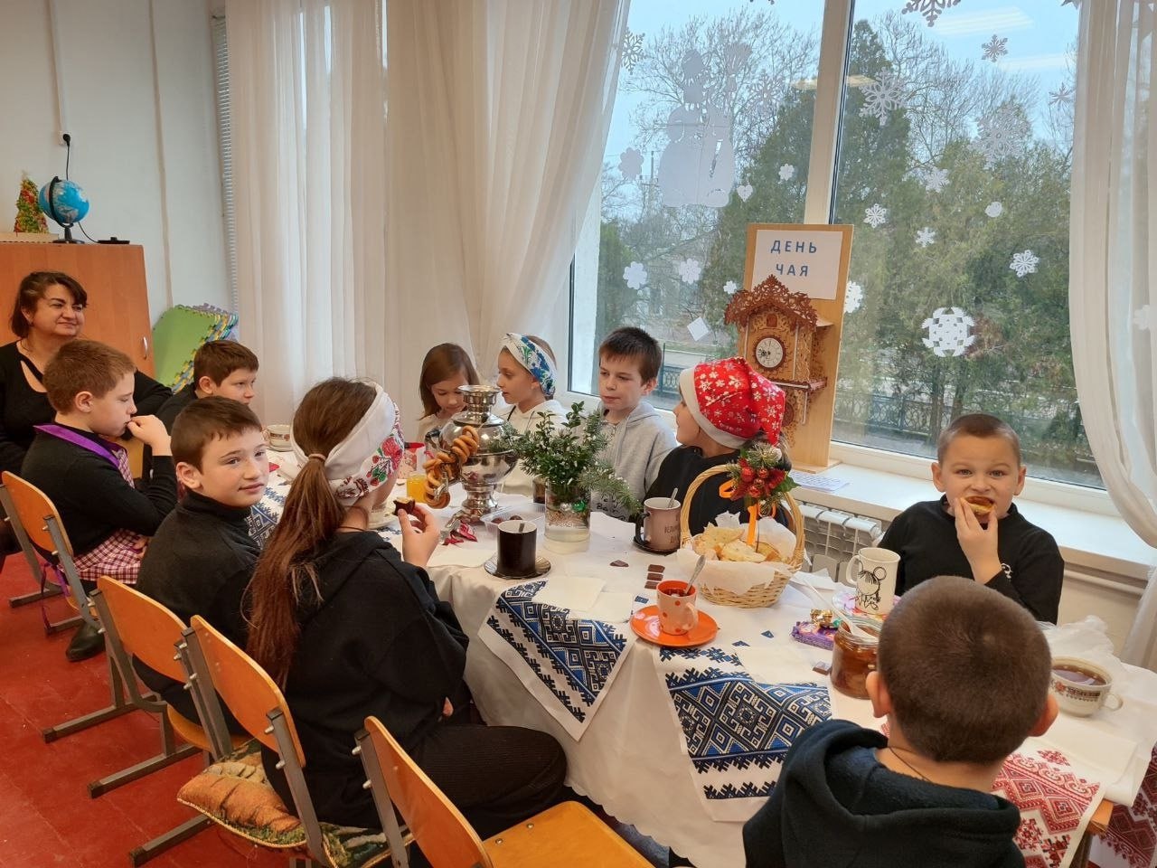 Сладкий праздник: имбирное печенье ко Дню Святого Николая в Виноградовской школе! Сладкий праздник: имбирное печенье ко Дню Святого Николая в Виноградовской школе!